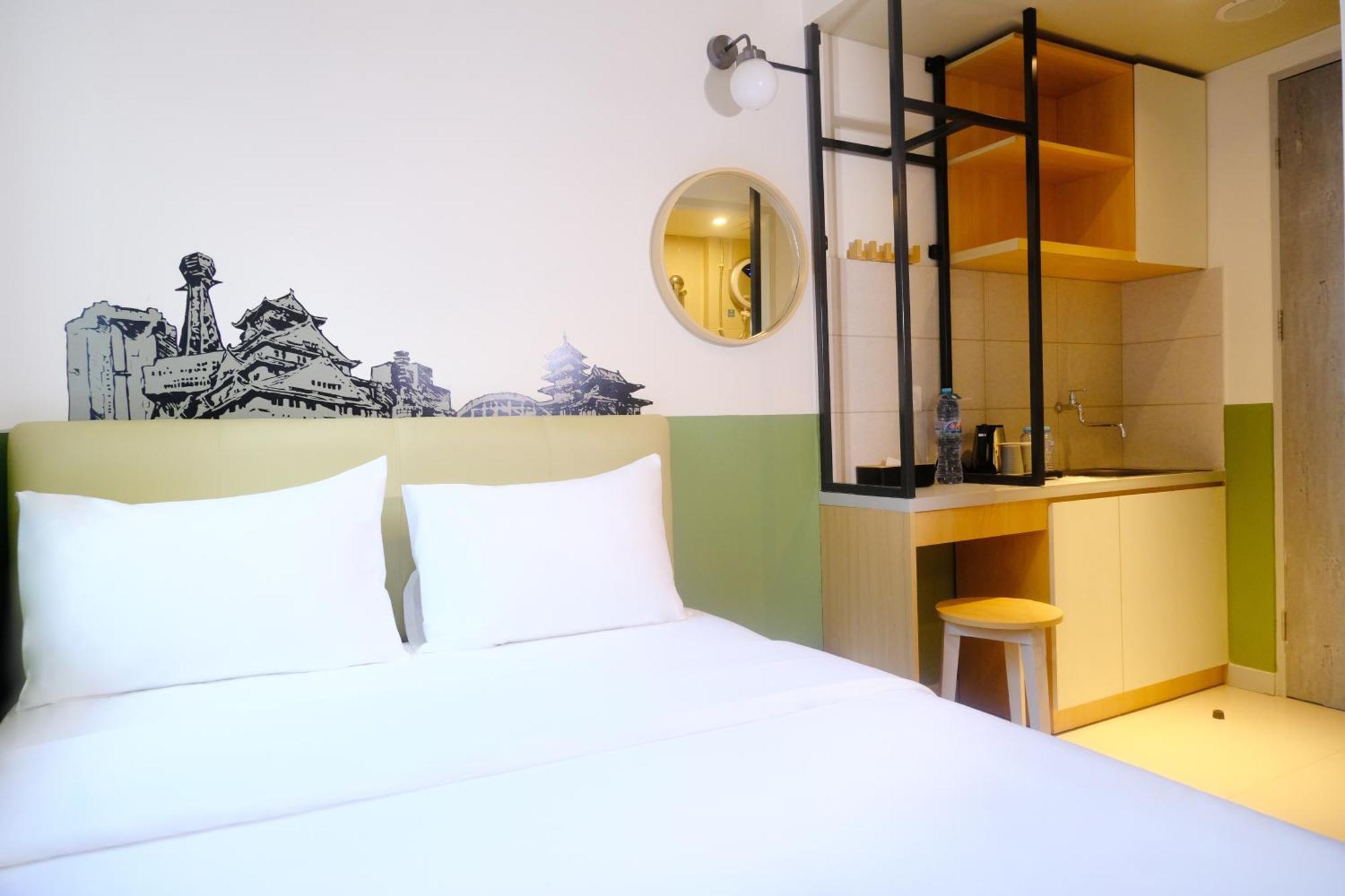 Hotel Osaka Pik2 Tangerang Exterior foto
